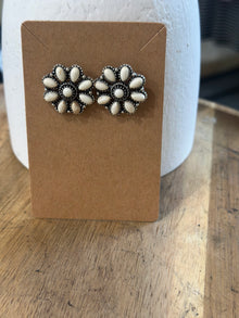  White Flower Earrings